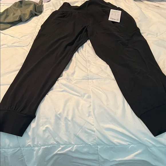 Athleta Classic Black Leggings - Picture 4 of 4